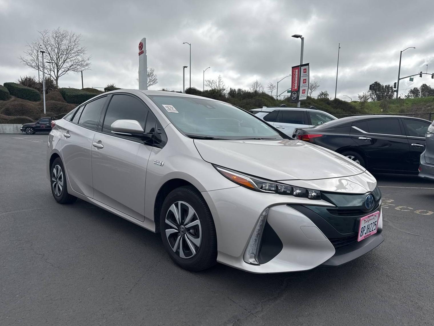 TOYOTA PRIUS PRIME 2018 JTDKARFP3J3102679 image